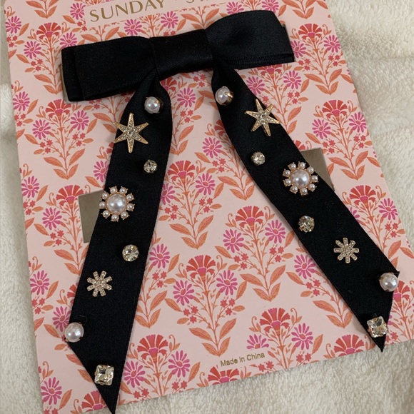 *NEW* Rhinestone Pearl Hair Bow - Picture 3 of 6